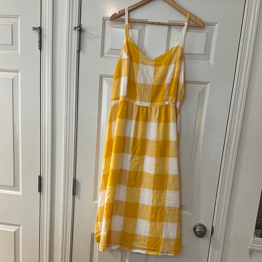 Old Navy Yellow and White Checkered Sundress NWT